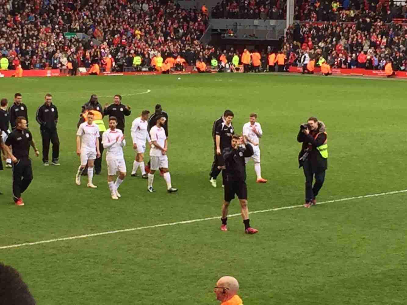 辽超总决赛：大连队4-0本溪队夺冠，王宏有、王跃皓分别双响（辽超总决赛大连4-0完胜本溪捧杯 王宏有与王跃皓各梅开二度）