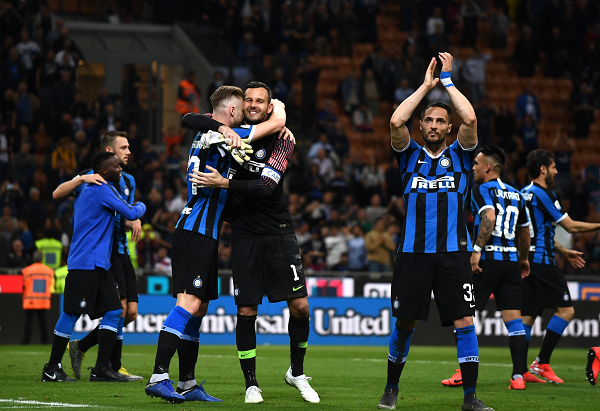 露就秒到没人要！名记辟谣罗德里戈加盟英超豪门，皇马砸手里了？