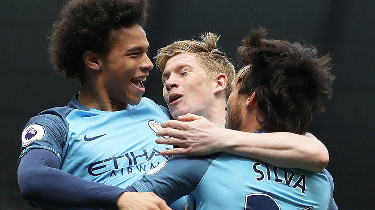 足球曝五大联赛新晋天才即将被豪门买断（足坛五大联赛崛起天才即将被豪门买断）