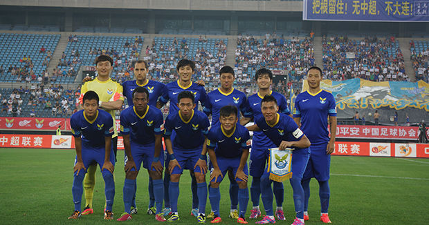 水晶宫新星沃顿引豪门关注，经纪人透露其职业规划（水晶宫天才沃顿获豪门青睐，经纪人披露未来计划）