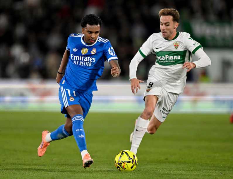 米体：卡利亚里门将卡普里莱受到了多家豪门俱乐部青睐（米体：多家豪门青睐卡利亚里门将卡普里莱）