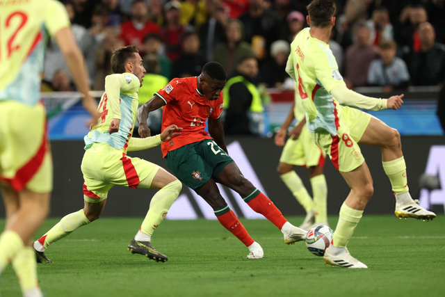 德转统计球员总身价前20国家／地区：英格兰巴西前2，日本上榜（德转榜单：球员总身价前20国／地区，英格兰与巴西包揽前二，日本入围）