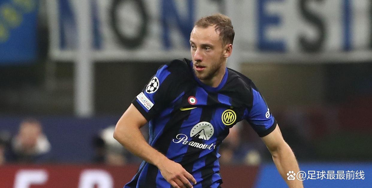 2025年至今，利雅得胜利卖出128万件球衣，迈阿密国际216.6万（2025年迄今球衣销量对比：利雅得胜利128万件，迈阿密国际216.6万件）