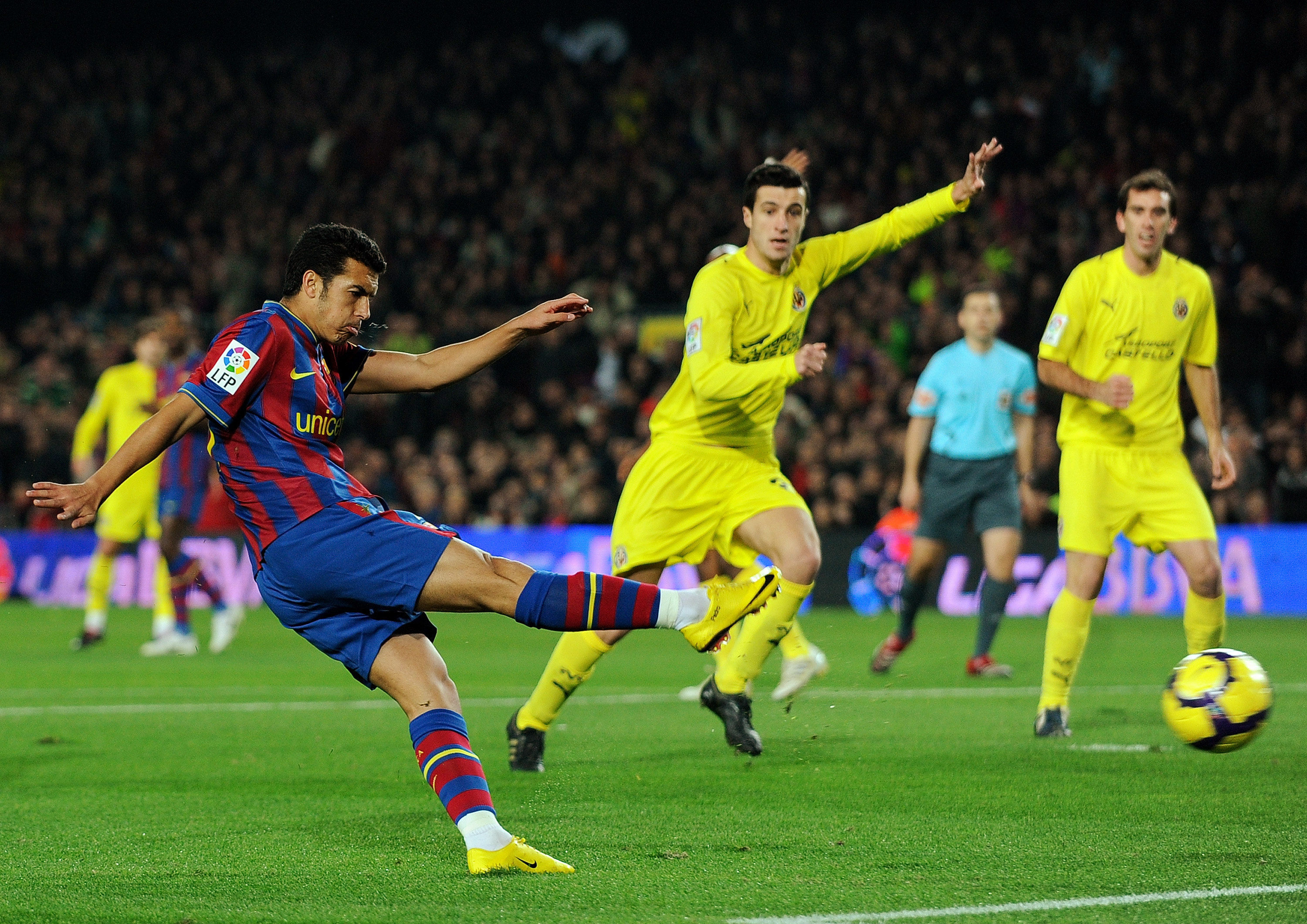 欧冠：巴黎2-1战胜曼联（欧冠战报：巴黎2比1力克曼联）