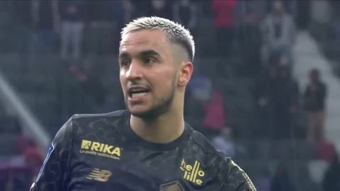 震惊+1！美记：我本以为保罗是快船队史首个退役球衣的球员