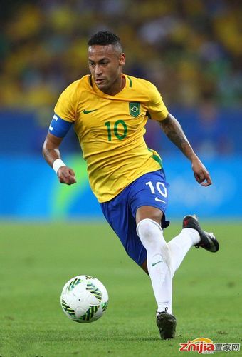 巴萨官方：欧冠对法鹰为高风险，将启动客队球迷安全管控预案（巴萨官宣：欧冠对阵法鹰被定为高风险，将启用客队球迷安保预案）