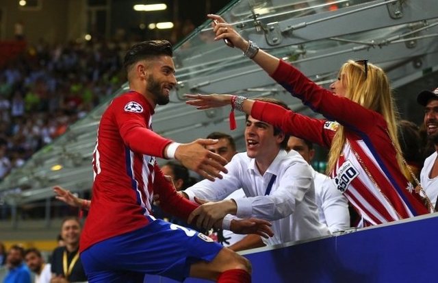 库普：我和球队说过我不是能背身拿球的前锋，踢后卫感觉很好（库普：我并非背身型前锋，踢后卫更适合我）