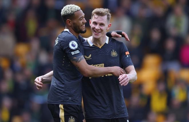 安东尼：曼联愿意在我身上花一个亿，就说明我具备相应的价值（安东尼：曼联肯为我砸一亿，这足以证明我的价值）