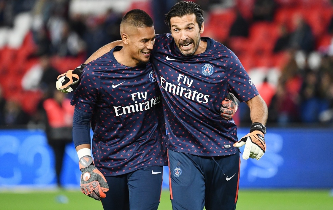 奥斯卡、巴尔加斯赛季前离队，武磊长期伤缺，但海港仍夺冠军（季前失去奥斯卡和巴尔加斯，武磊久伤缺阵，海港仍然问鼎冠军）