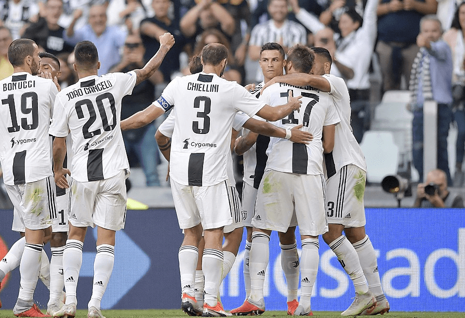 状态火热！克洛尼首节三分4中3独砍14分（火力全开！克洛尼首节14分，三分4投3中）