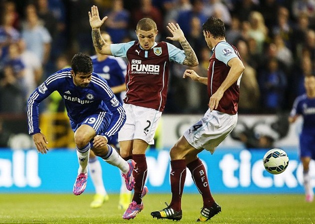 67032人，横滨水手vs利物浦上座人数创J联赛球队主场纪录（横滨水手战利物浦吸引67032名观众，刷新J联赛俱乐部主场上座纪录）