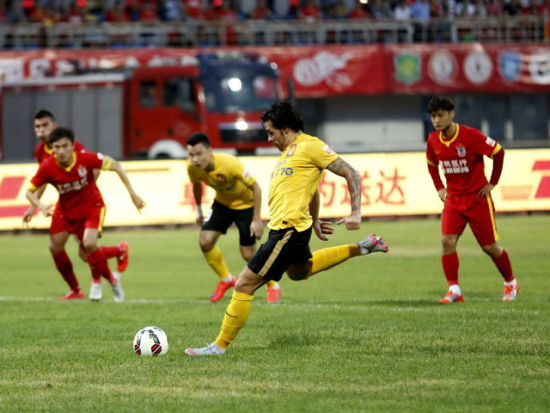 官方：利物浦签下17岁前锋威尔-赖特；据悉费用为20万镑