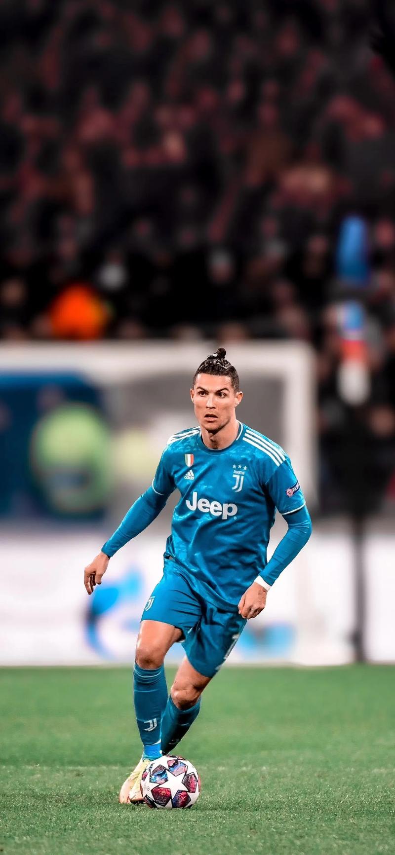 五大联赛年薪排名：哈兰德3170万欧居首，姆巴佩3130万欧第二（五大联赛年薪榜：哈兰德以3170万欧领跑，姆巴佩3130万欧居次）