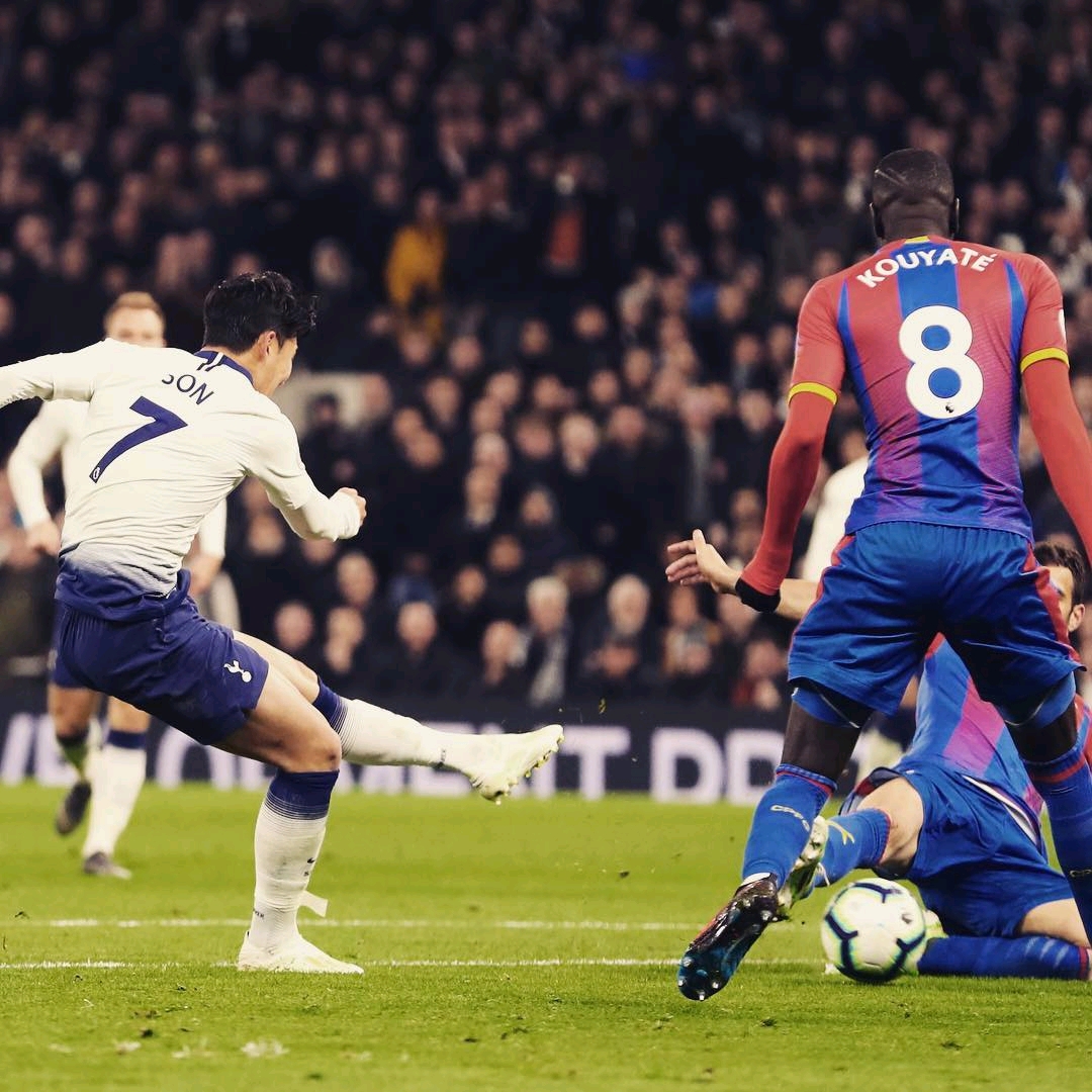 塞超球队劳动1923主帅日佐维奇在比赛中突然去世，年仅44岁（塞超劳动1923主帅日佐维奇比赛中不幸去世，终年44岁）