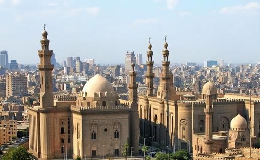 英超：曼联客场2-1击败莱斯特城（英超：曼联2-1客胜莱斯特城）