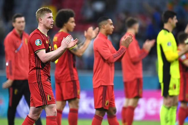 杜兰特半场20分，谢泼德高效，火箭半场57-57独行侠