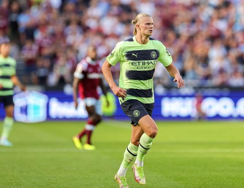 斯基拉：斯帕莱蒂要求尤文冬窗签中场指挥官和边后卫